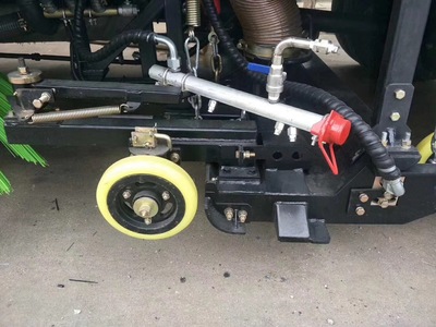 山东烟台环卫垃圾车报价及√3方勾臂垃圾车物流服务解析